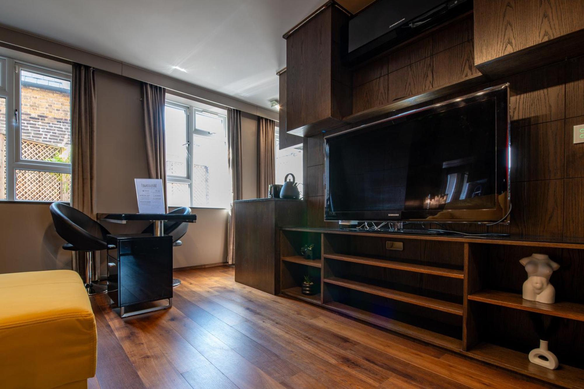 Luxury Studio Flat Victoria Sw1 Londra Esterno foto